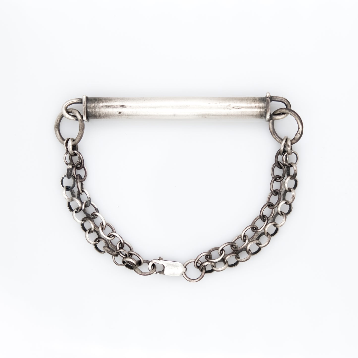SHACKLE BRACELET