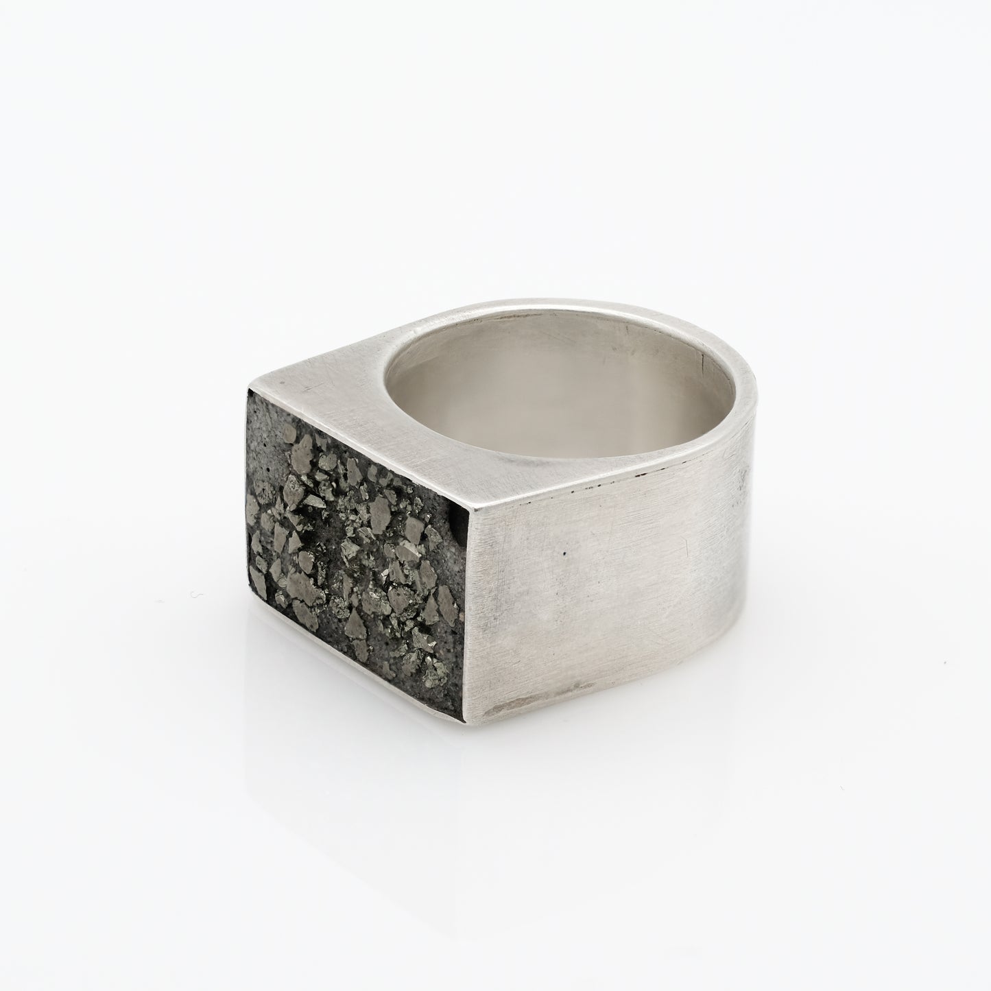 CONCRETE AND PYRITE RING