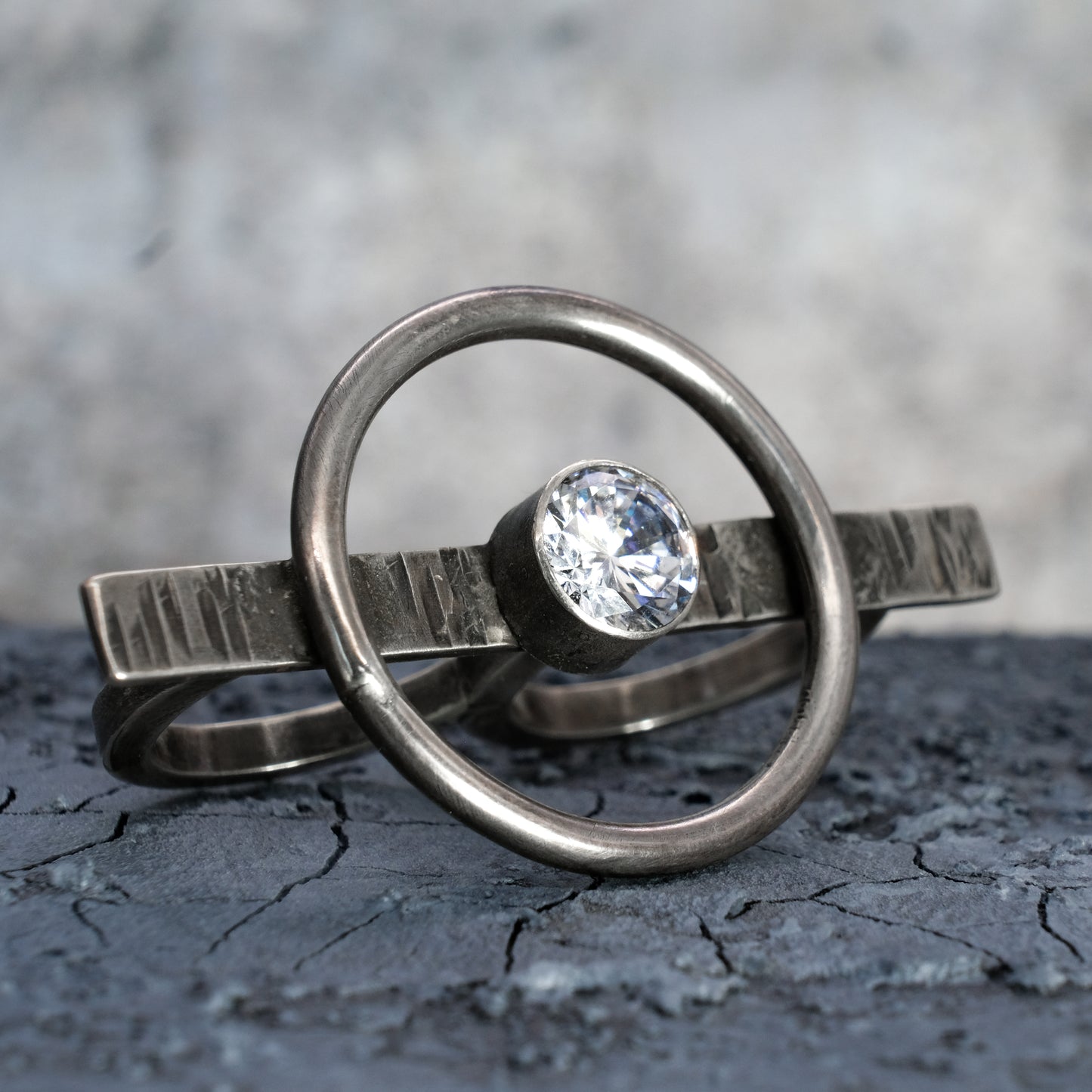DOUBLE CIRCLE RING
