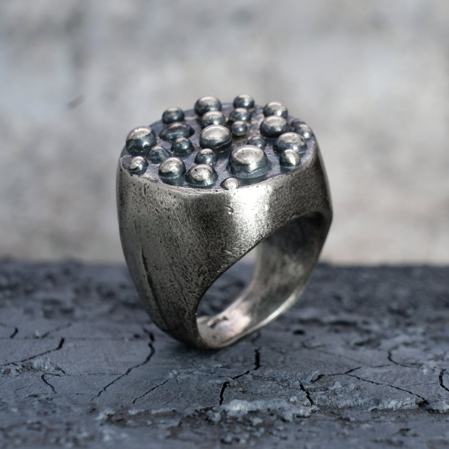BUBBLE SIGNET RING