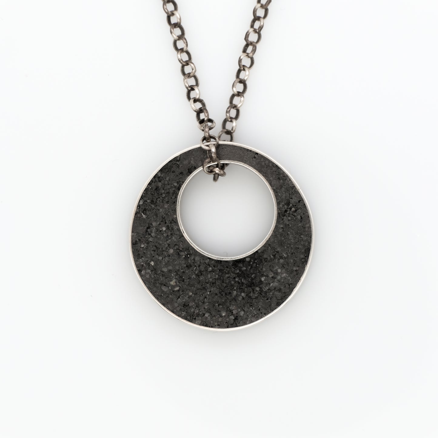 DARK CONCRETE CIRCLE NECKLACE