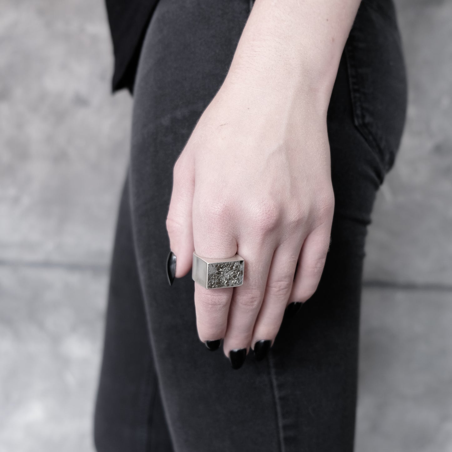 CONCRETE AND PYRITE RING