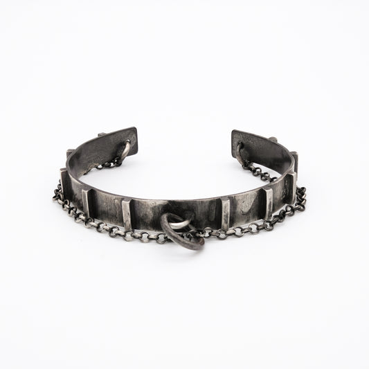 CAPTIVE CUFF BRACELET