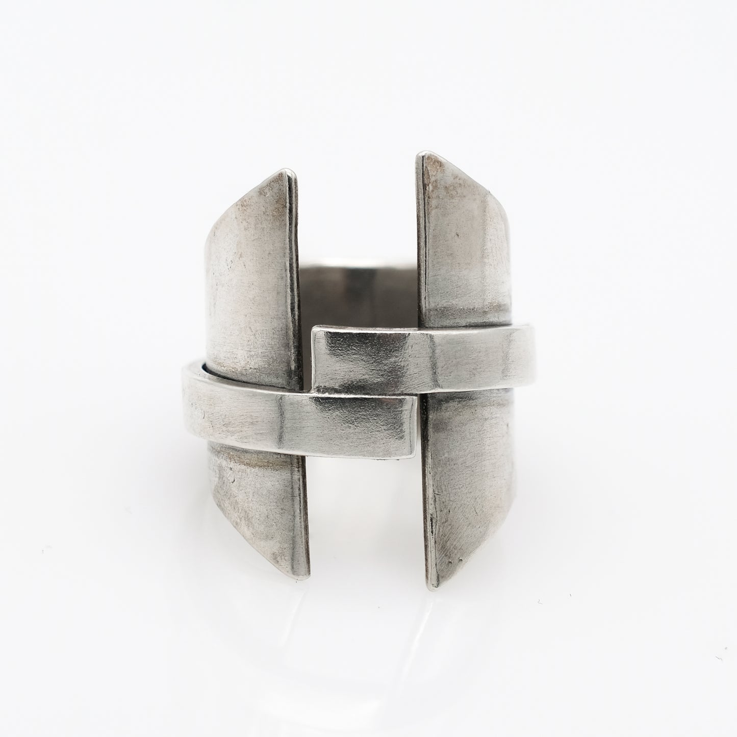 BELTED ARMOR RING
