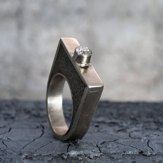 DOUBLE SIDED CONCRETE RING